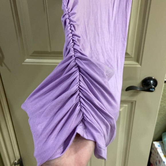 Top and/or Cardigan by The Zig Zag Stripe Brand. - Picture 5 of 16